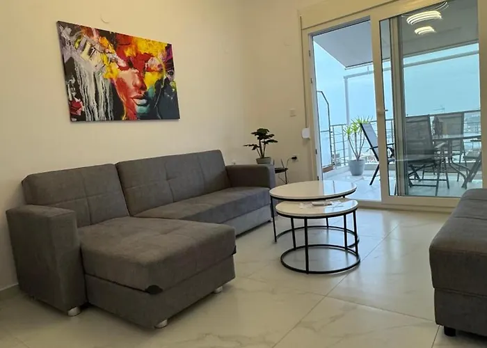 Anastasias House